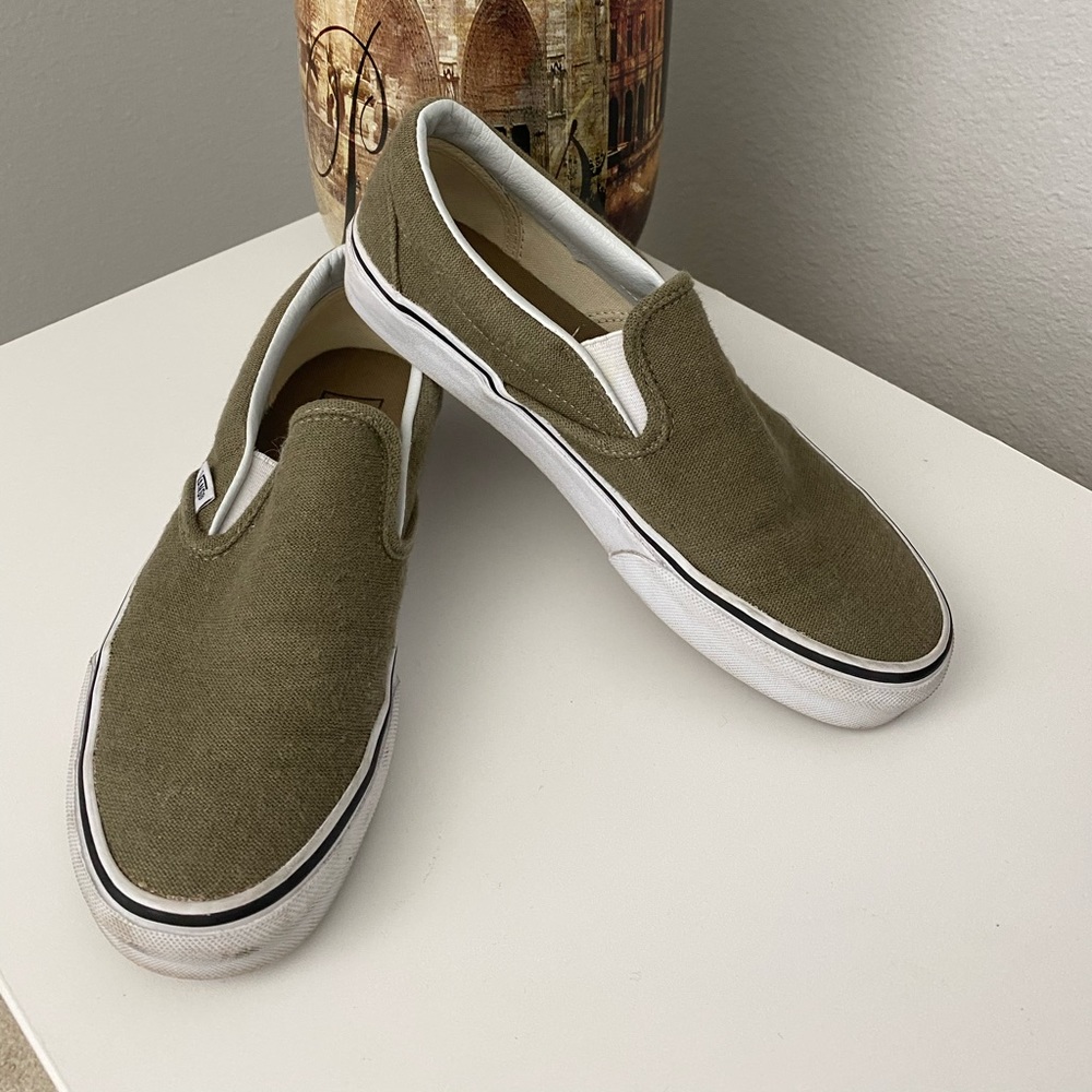 Vans-olive green